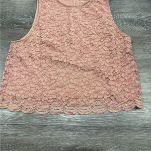 Babaton Pink Lace Sleeveless Crop Top